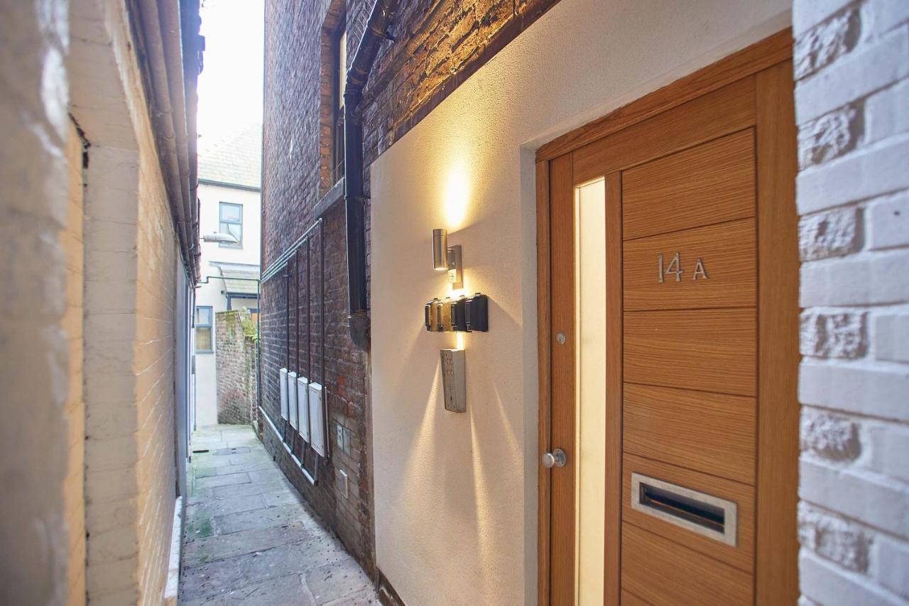 Host & Stay - Apartment One, Hudsons Yard House Whitby Exterior photo